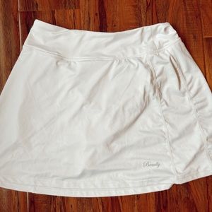 White tennis/golf skirt